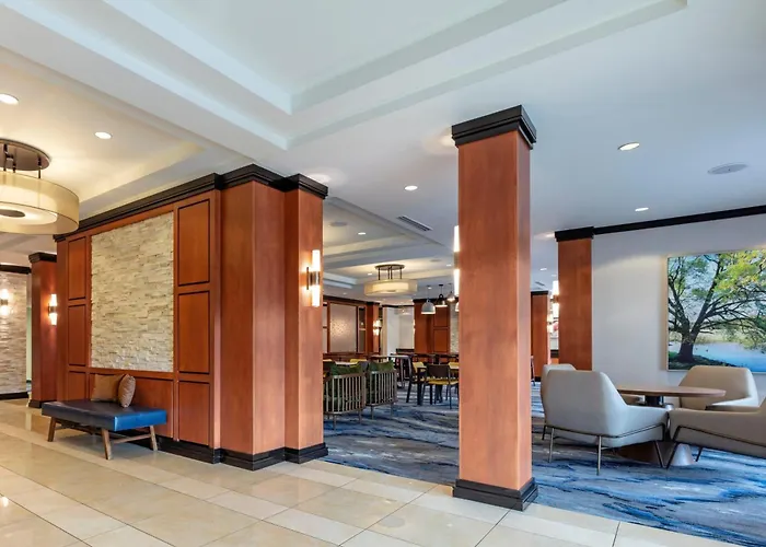 Fairfield Inn & Suites Columbus